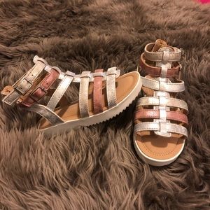 Hanna Andersson New metallic gladiator sandals 10